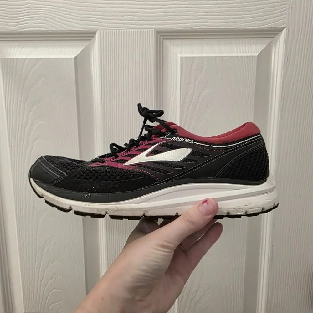 Brooks‎ Black Pink Addiction 13 Running Outdoor Fitness Sneakers Size 9.5
